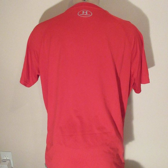 Toronto Raptor Under Armour Red with logo T-Shirt Man   XL - Picture 6 of 9